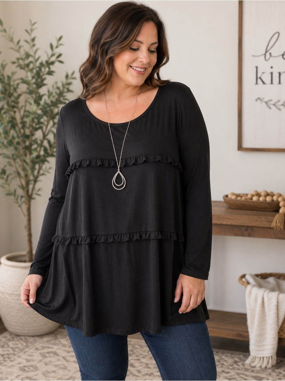 NWT Ninexis Black Tiered Ruffle Tunic Top 3X Plus Size Long Sleeve Soft Stretch